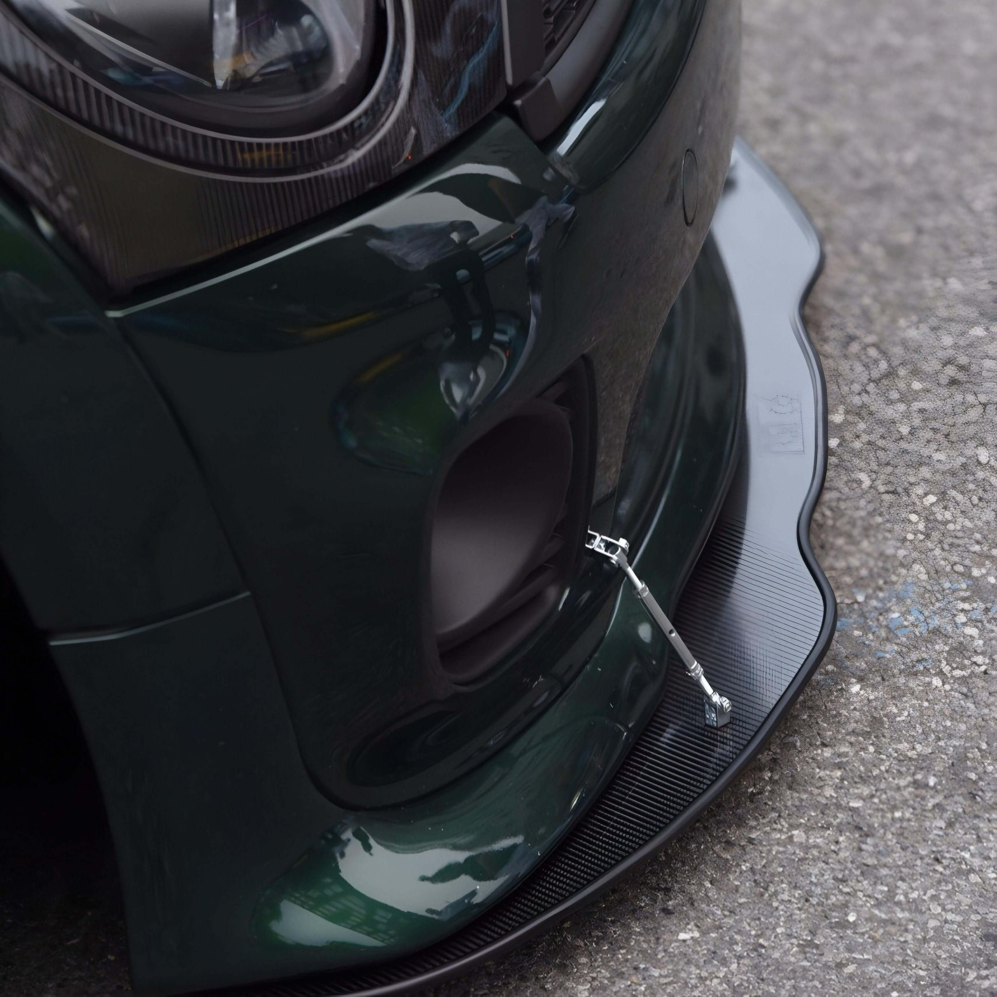 Front Splitter in Carbon Fiber - MINI R50 / R53 / R55 / R56 / R57 / R58 / R59 - Image 7