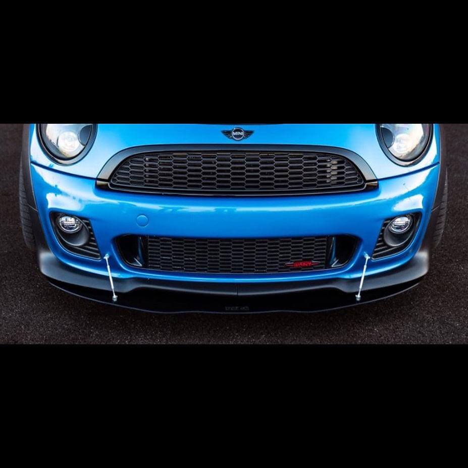 Front Splitter in Carbon Fiber - MINI R50 / R53 / R55 / R56 / R57 / R58 / R59 - Image 9