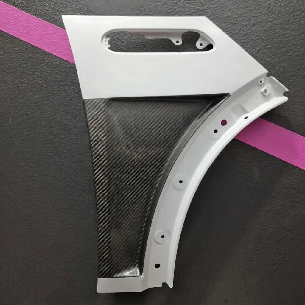 Front Vented Fenders in Carbon Fiber - MINI R50 / R52 / R53 - Image 8