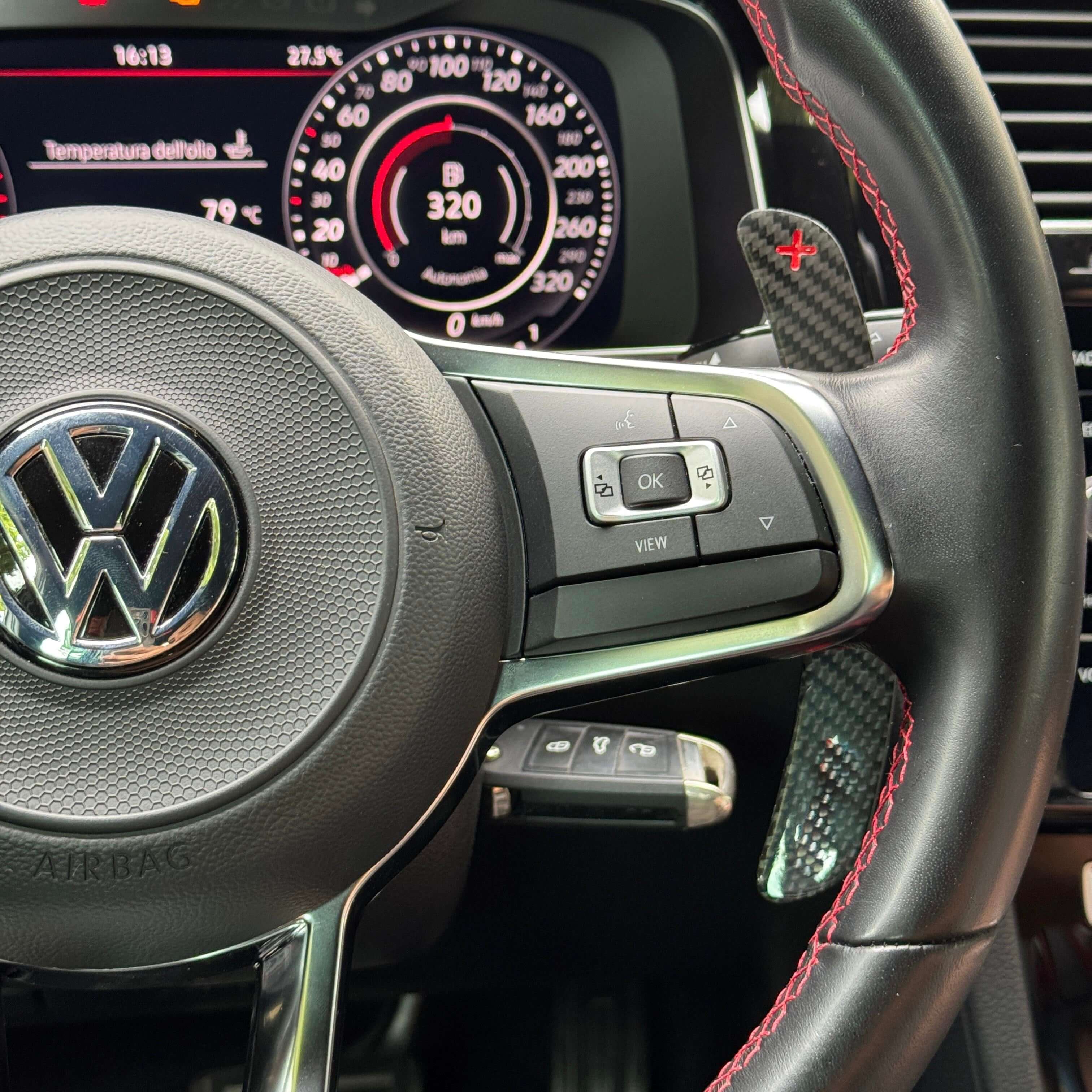 Magnetic Paddle Shift in Carbon Fiber/Forged Carbon - VOLKSWAGEN - Image 3