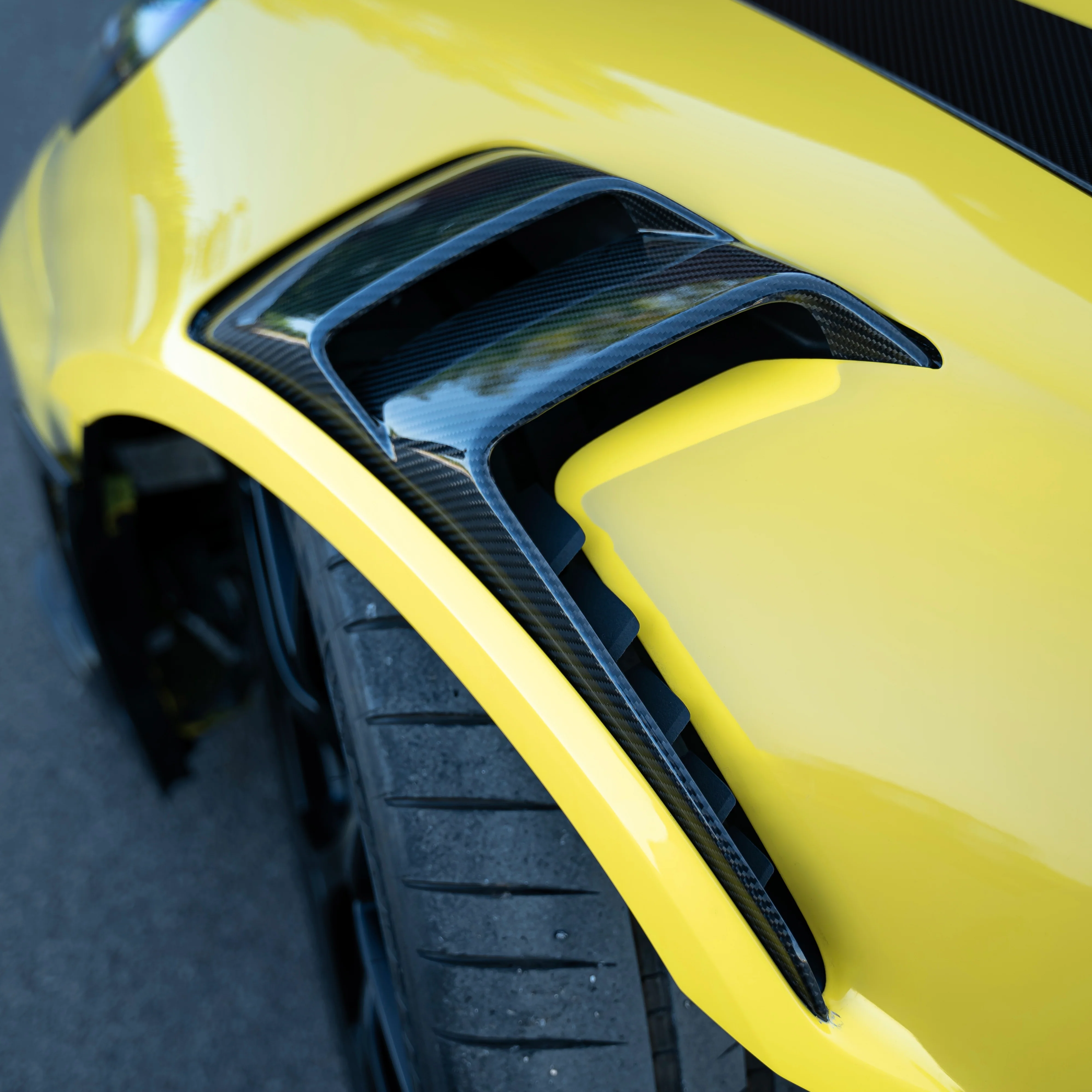 PORSCHE 911 GT3 RS (992) - Fender Vents in Carbon Fiber - Image 3