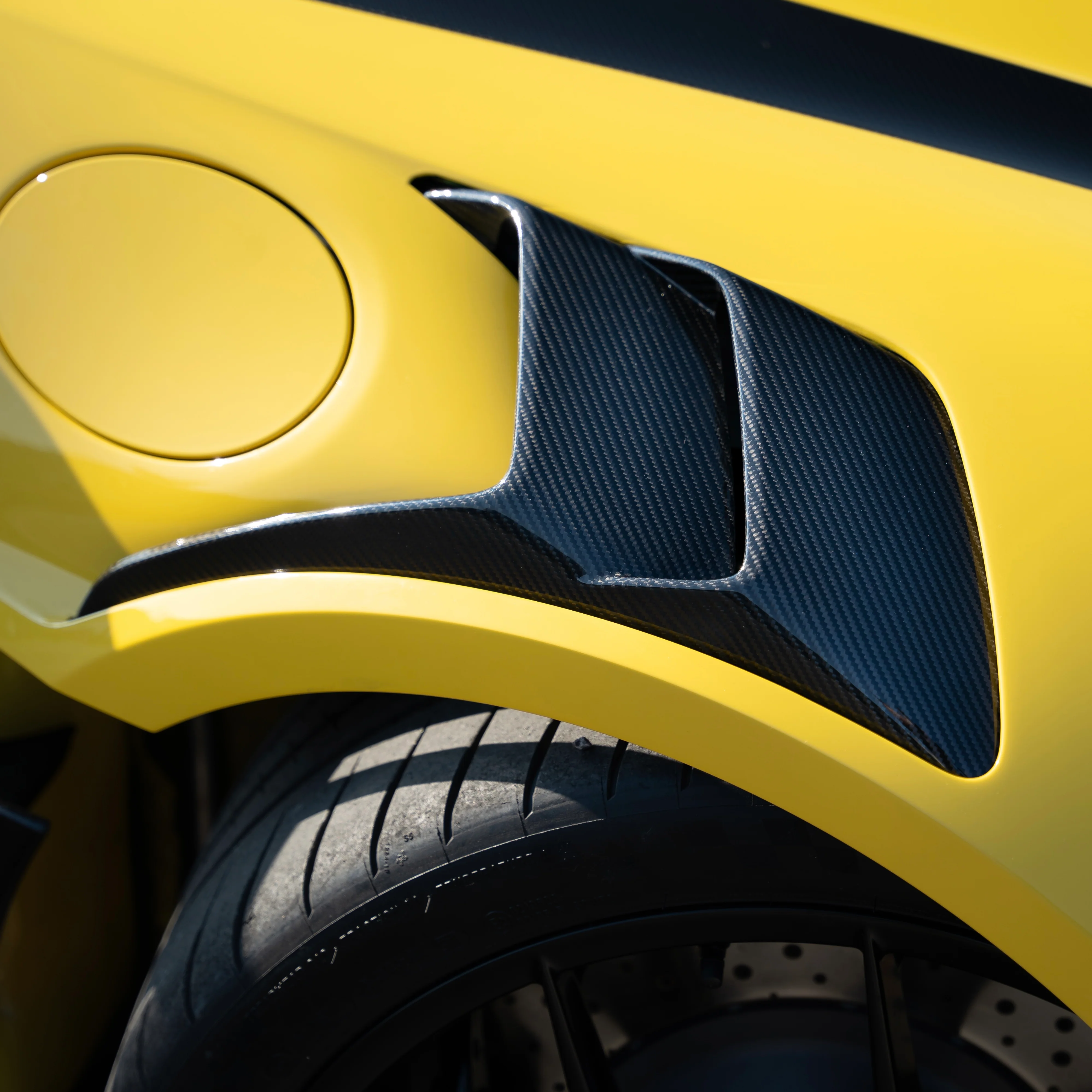 PORSCHE 911 GT3 RS (992) - Fender Vents in Carbon Fiber - Image 4