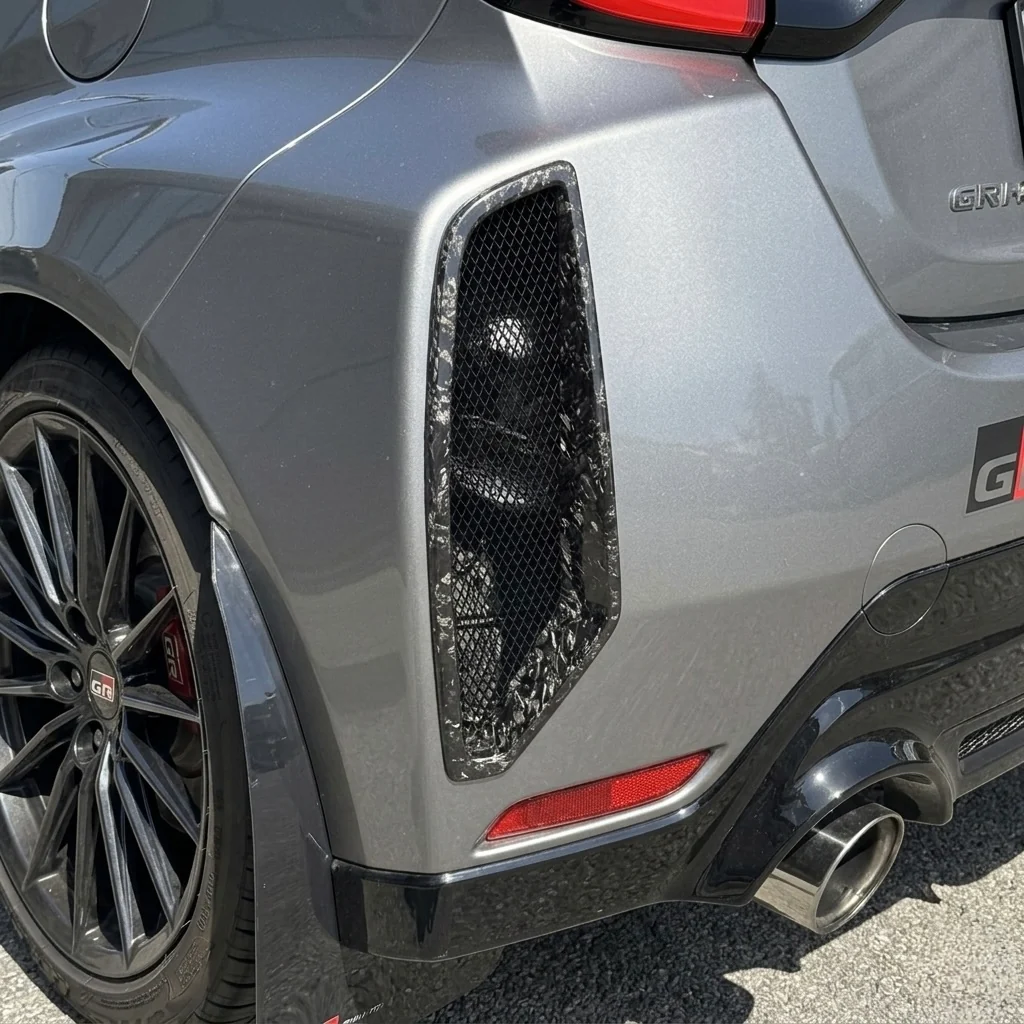 Rear Bumper Air Duct in Forged Carbon Fiber - Toyota GR Yaris mk1 & mk2