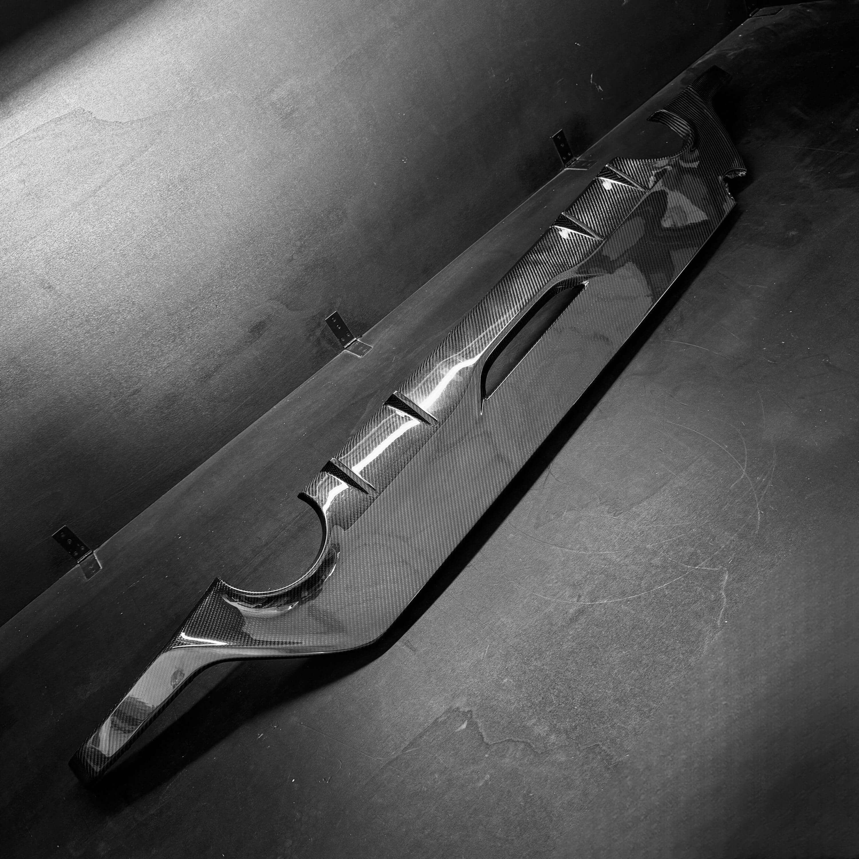 Rear Diffuser in Carbon Fiber - Toyota GR Yaris mk1 - Image 3
