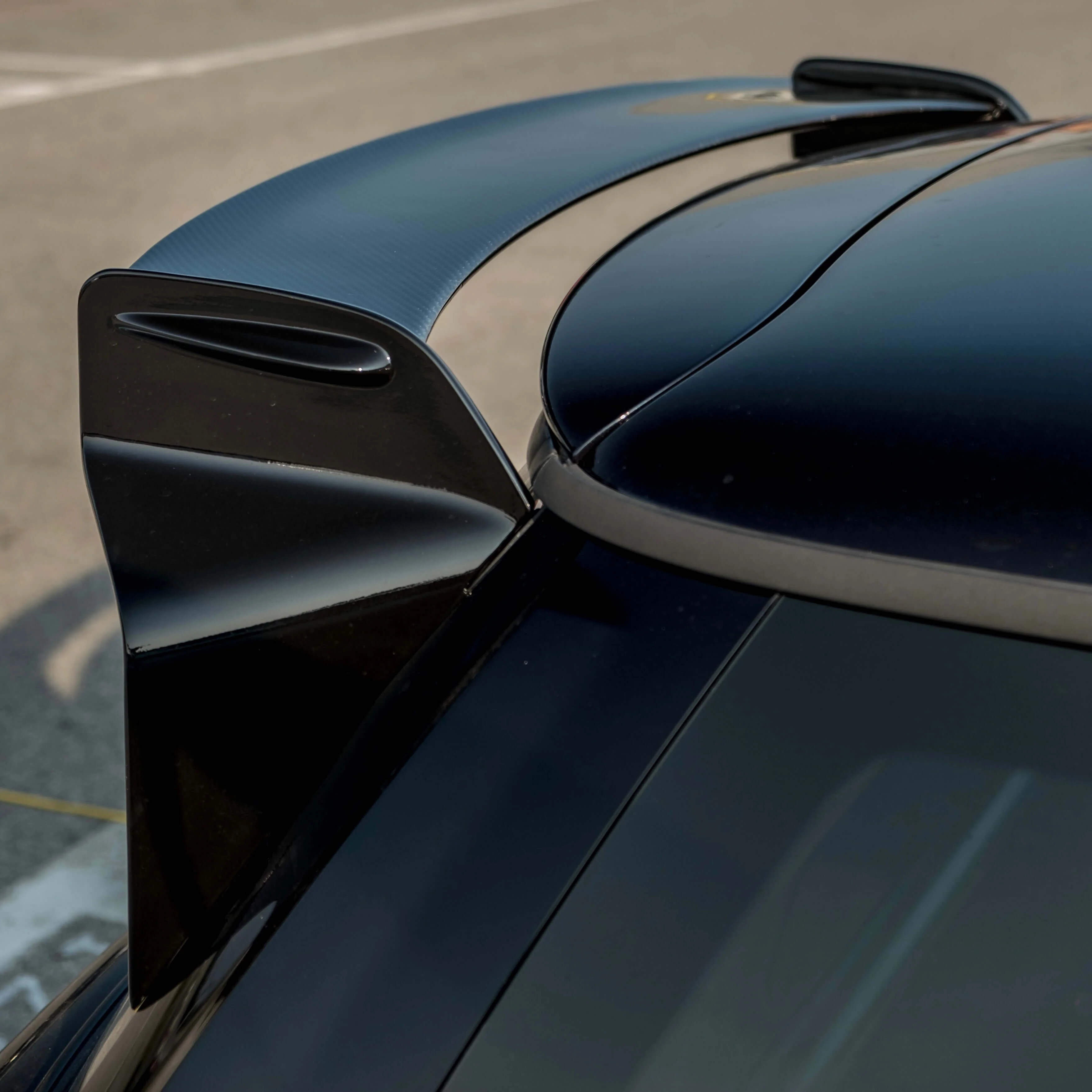 GP Style Spoiler in Carbon Fiber - MINI R50 / R53 / R56 - Image 3