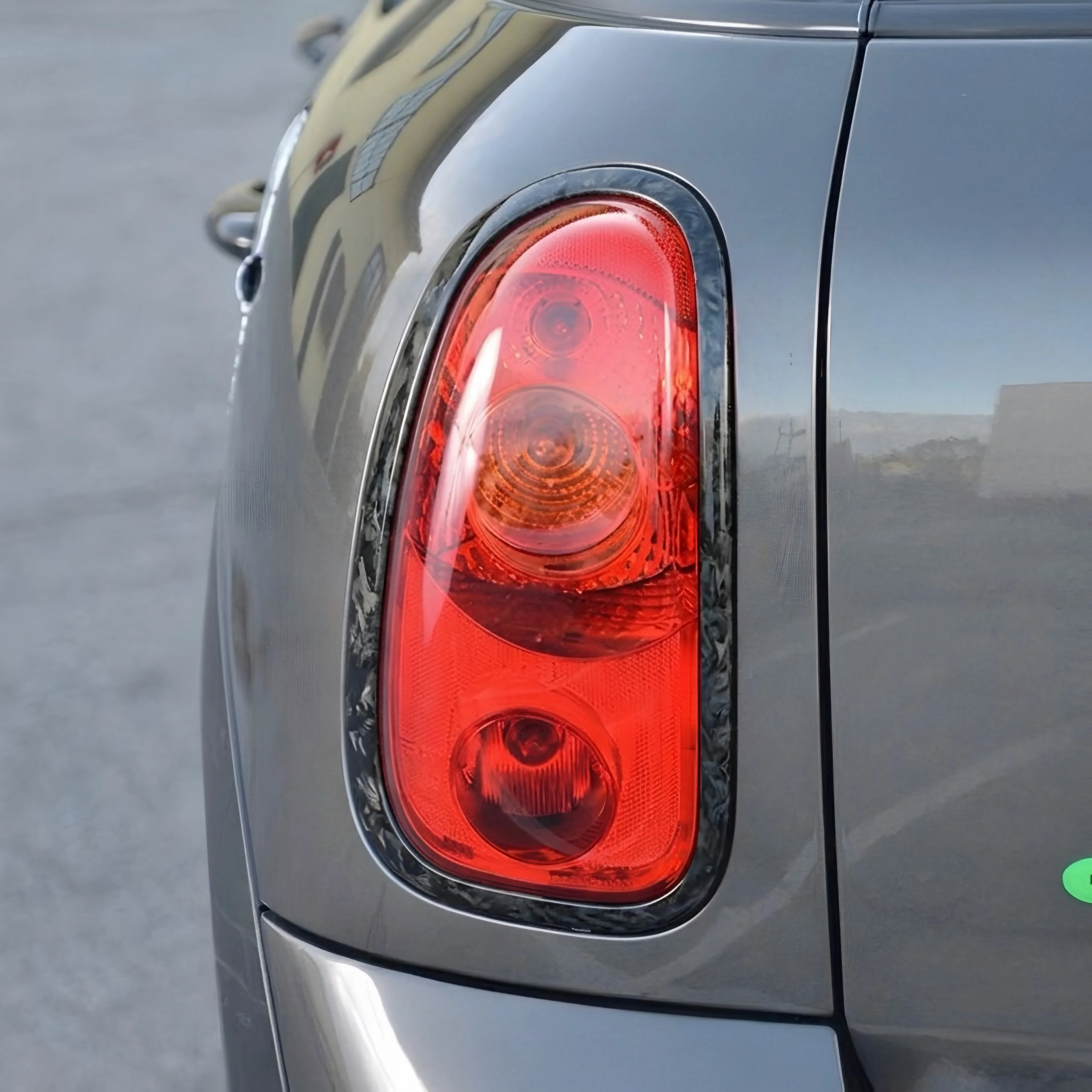Tail Light Trims in Forged Carbon - MINI R60 Countryman